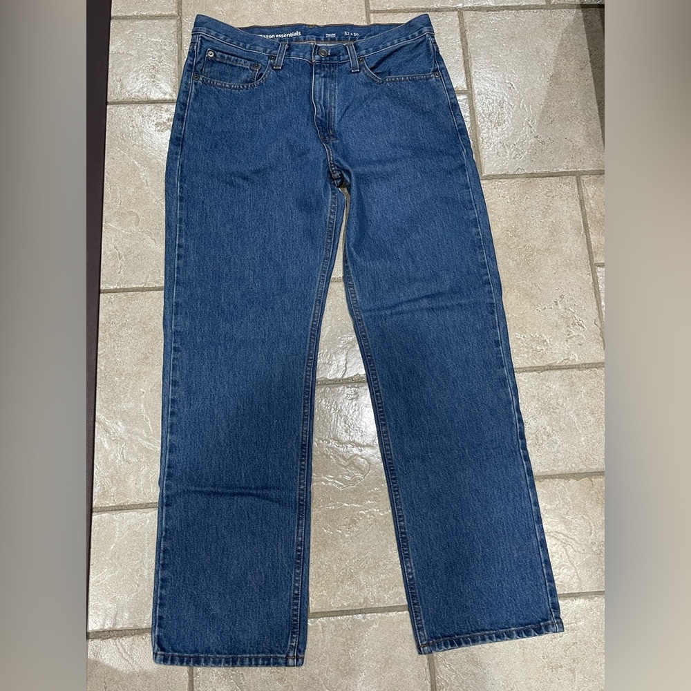 Men’s Jeans Amazon Essentials Classic Relaxed Fit Size 32 X 30